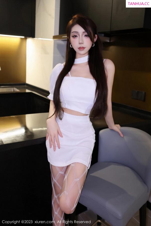   [XiuRen]高清写真图 2023.04.11 No.6555 金幼汐Vivian 丰腴美腿第7张图片